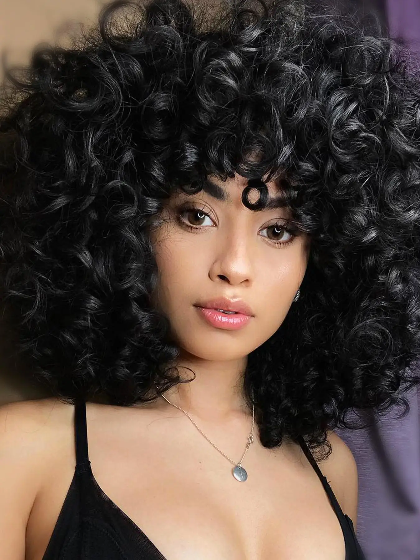 Women's 14 Inch Long Coily Wigs with Bangs, Retro Fashion Gorgeous Fluffy Wigs for Party, Cosplay and Daily Wear, Holiday Dress-up Hair Accessories or