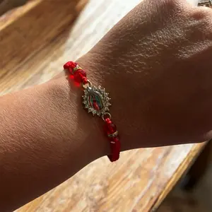 Guadalupe Red Beaded Bracelet with Virgin Mary Icon for Women's Fashion Jewelry