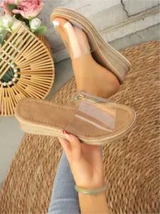 Thick-soled wedge flip-flops for women, new summer outdoor style, height-increasing, sexy Clear transparent sandals for women, beach slippers for women