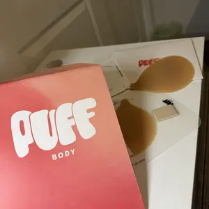 PUFF Sticky Bra – VIRAL No.1 Push-up Sticky Bra, Waterproof & Sweat-proof Invisible Bra, Reusable Silicone Adhesive Bra for Women, Includes Storage Board & Replaceable Pads