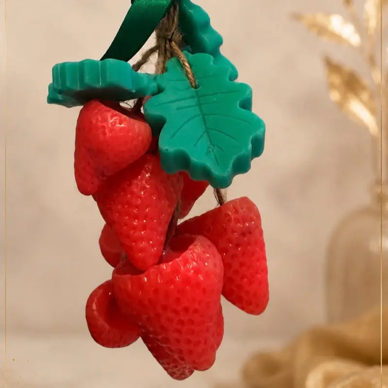 Handmade fresa Soap on a Rope - Summer Vibes Decorative Hanging Bar, Aesthetic Bathroom Home Decor, Fresh Scented Gift