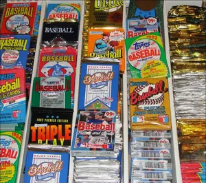 100 Vintage Baseball Cards in Old Sealed Wax Packs - Perfect for New Collectors