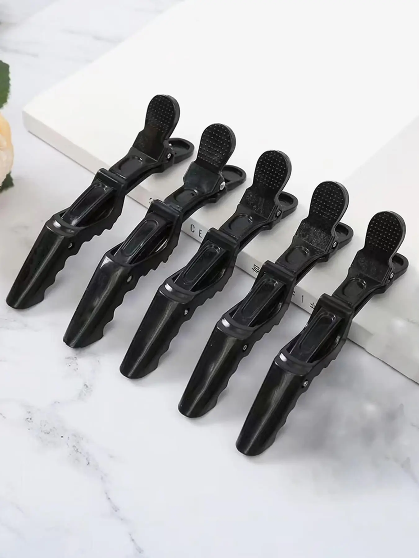 Solid Color Hair Cutting Clips, Styling & Sectioning Clips for Women & Girls, Professional Hairdressing Tools for Salon & Barber Shop, Flat Claw Clips, Claw Clip Pack