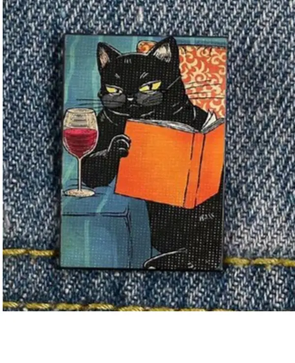Reading Cat Pin