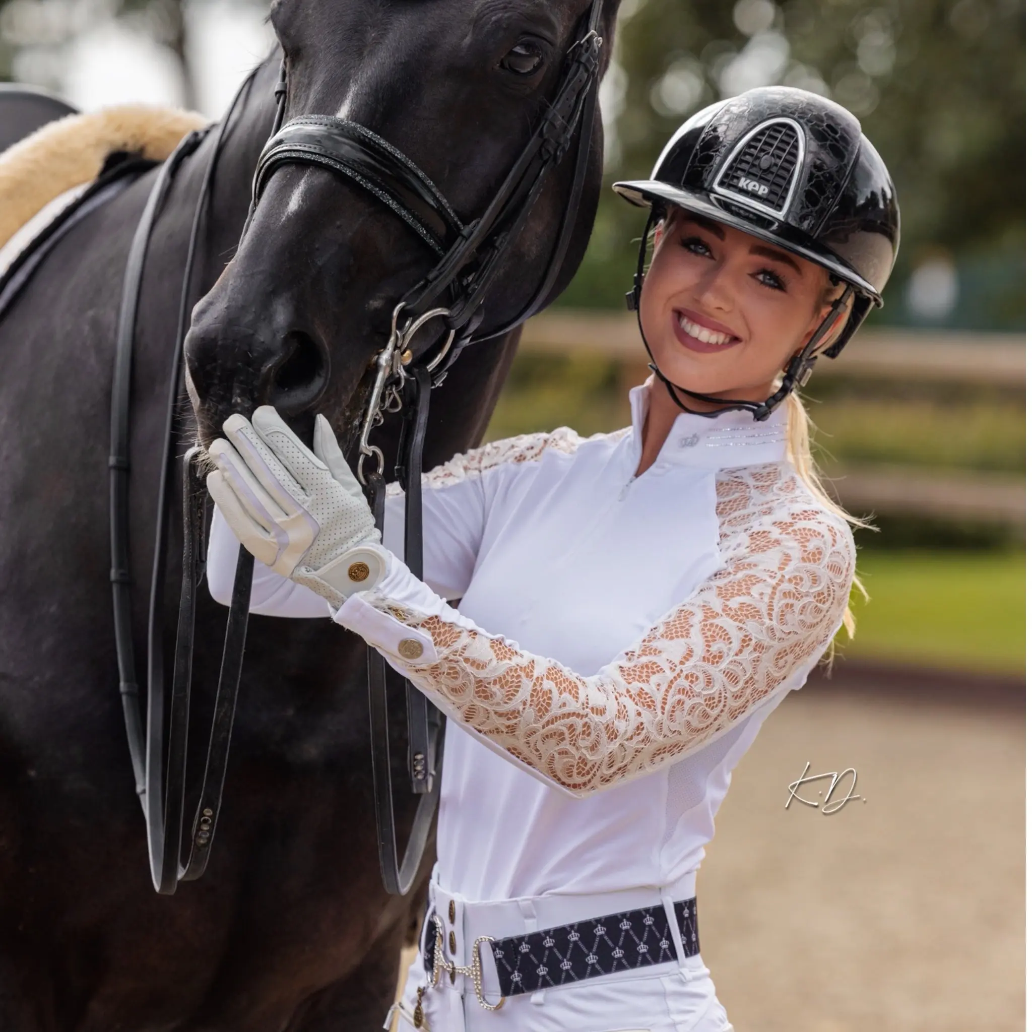 Royal Equestrian Show Shirt with Lace White