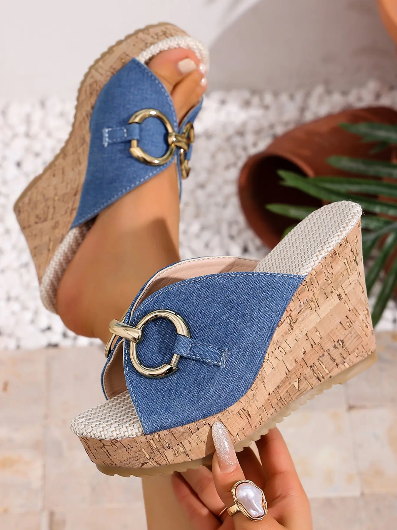 Women's comfortable and soft casual slippers, wedge sandals for women, a must-have for everyday casual outfits, suitable for daily school and work commuting, essential for summer beach and seaside vacations, Daily fashion footwear, Casual trendy sandals