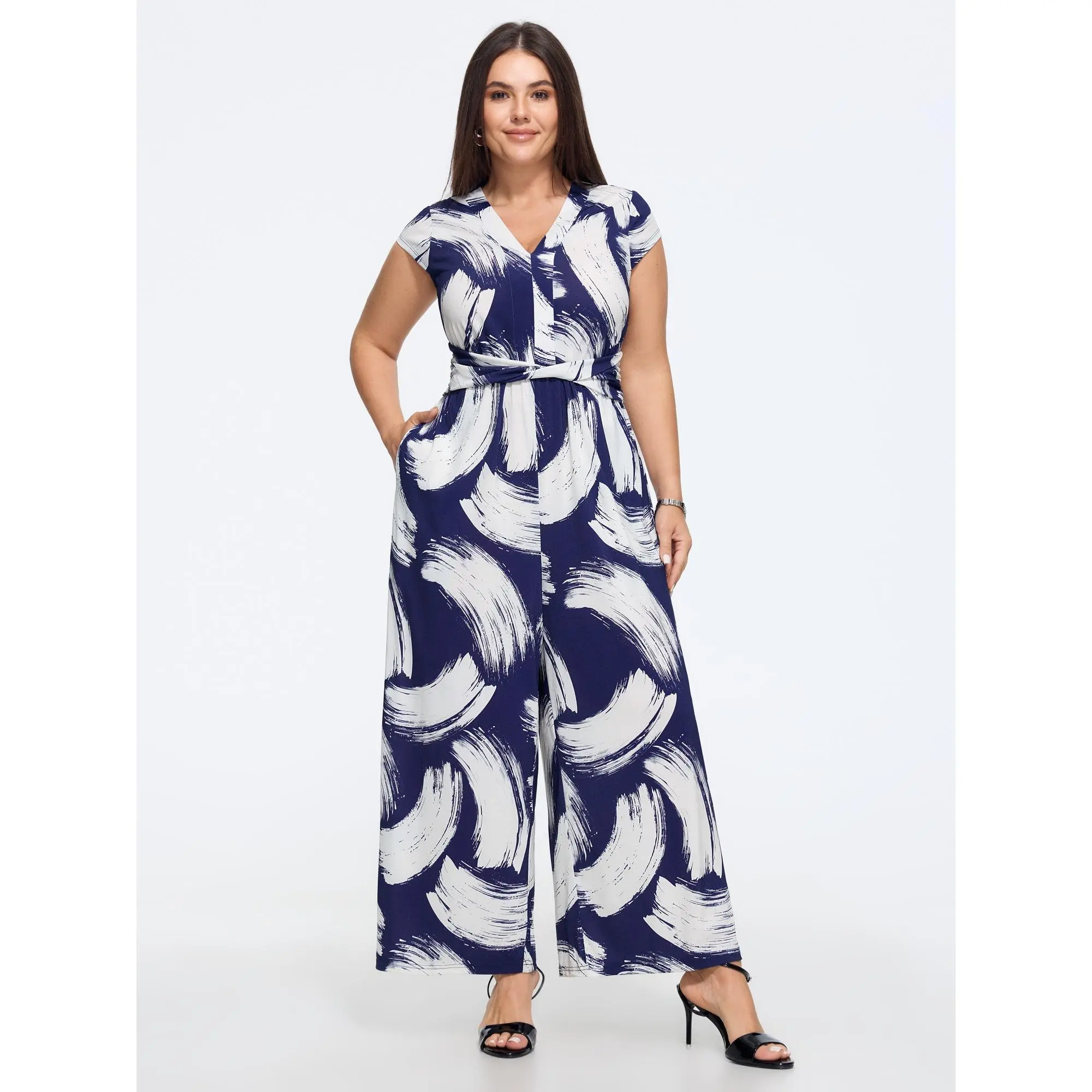 BLOOMCHIC Plus Size Brush‑Stroke Print Twist Front Waist Jumpsuit[M-6X] Back To School,Fall Pick