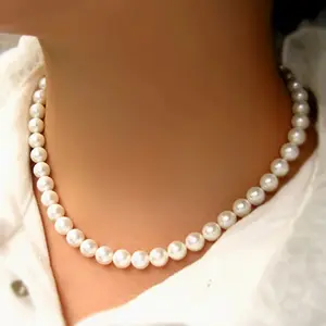 White Pearl Choker Necklace Vintage Elegant Handmade Wedding Party Jewelry