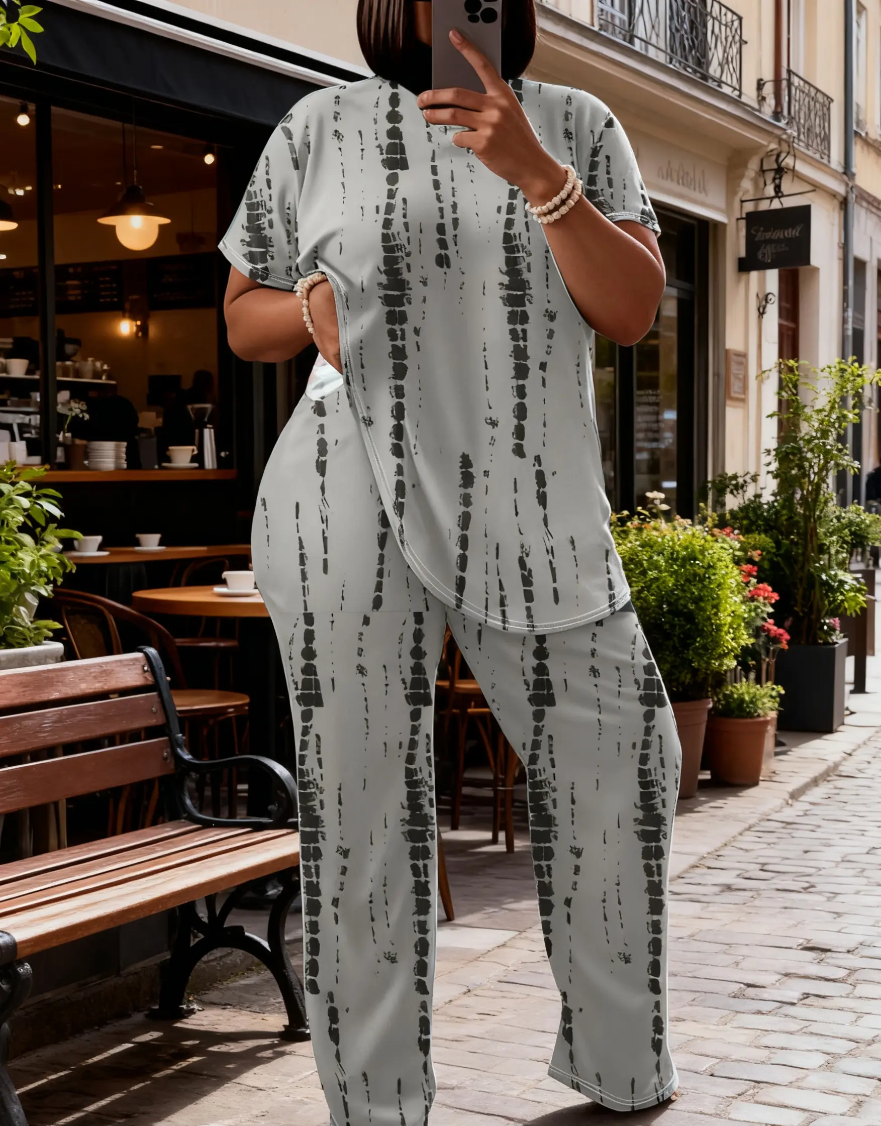 Women's Plus-Size Tie-Dye Print Two-Piece Set: An elegant round-neck short-sleeve top and straight-leg pants, made from polyester knit fabric with moderate stretch, perfect for everyday casual wear.