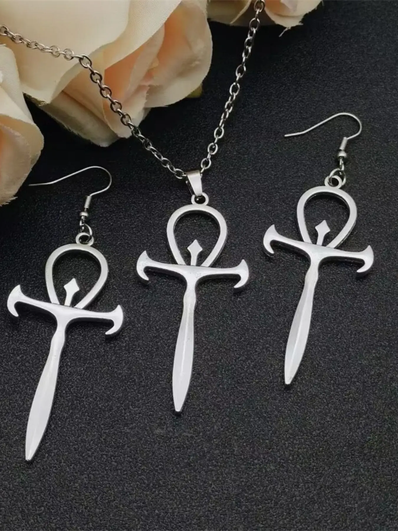 1 piece New Gothic Cross Sword Pendant Necklace Unisex Party Gift Hip Hop Style Cross Necklaces