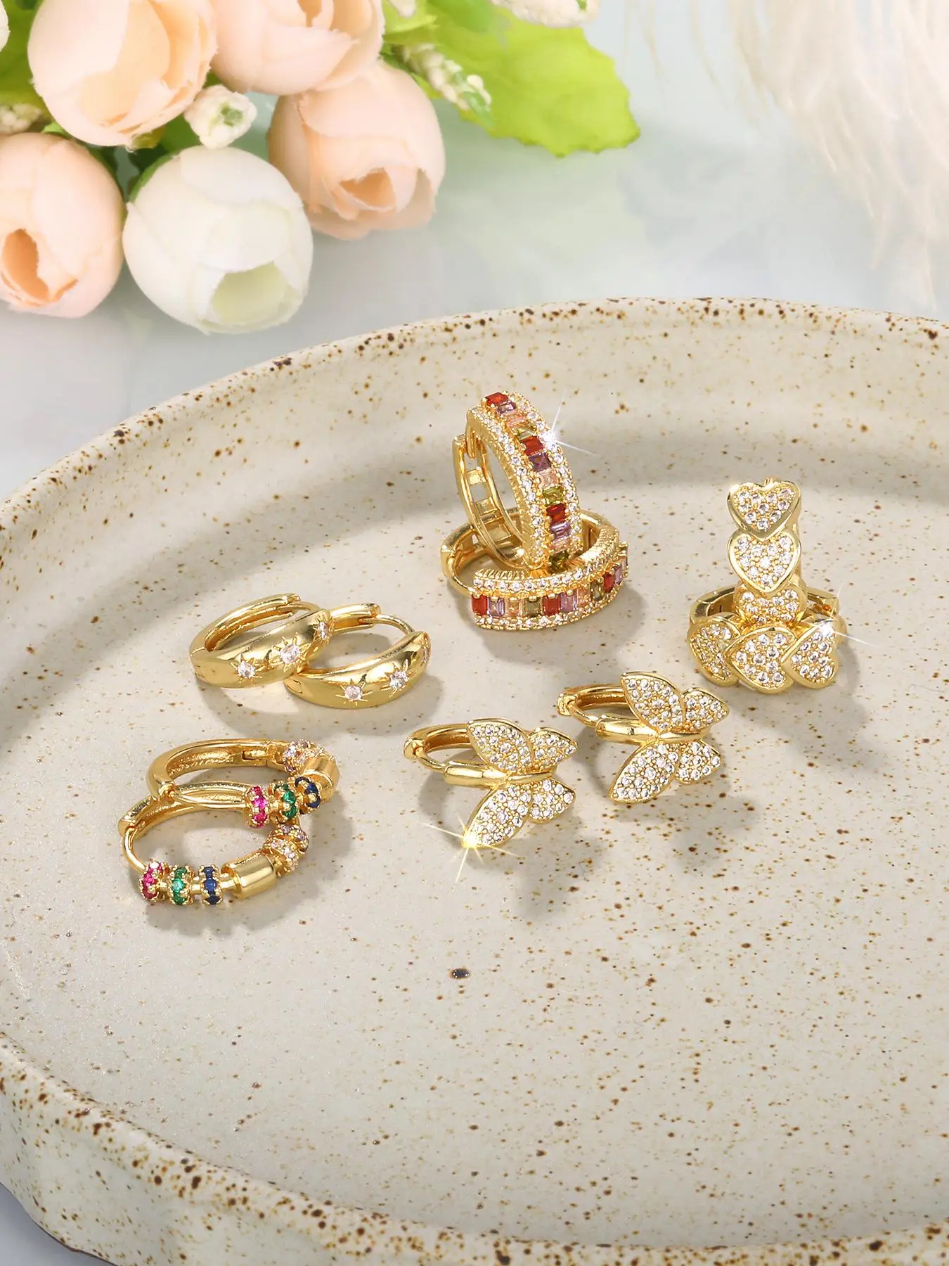 Women's Elegant Butterfly & Heart Design Hoop Earrings, Exquisite Hoop Earrings, Trendy All-match Jewelry As Gift for Daily & Party Decor