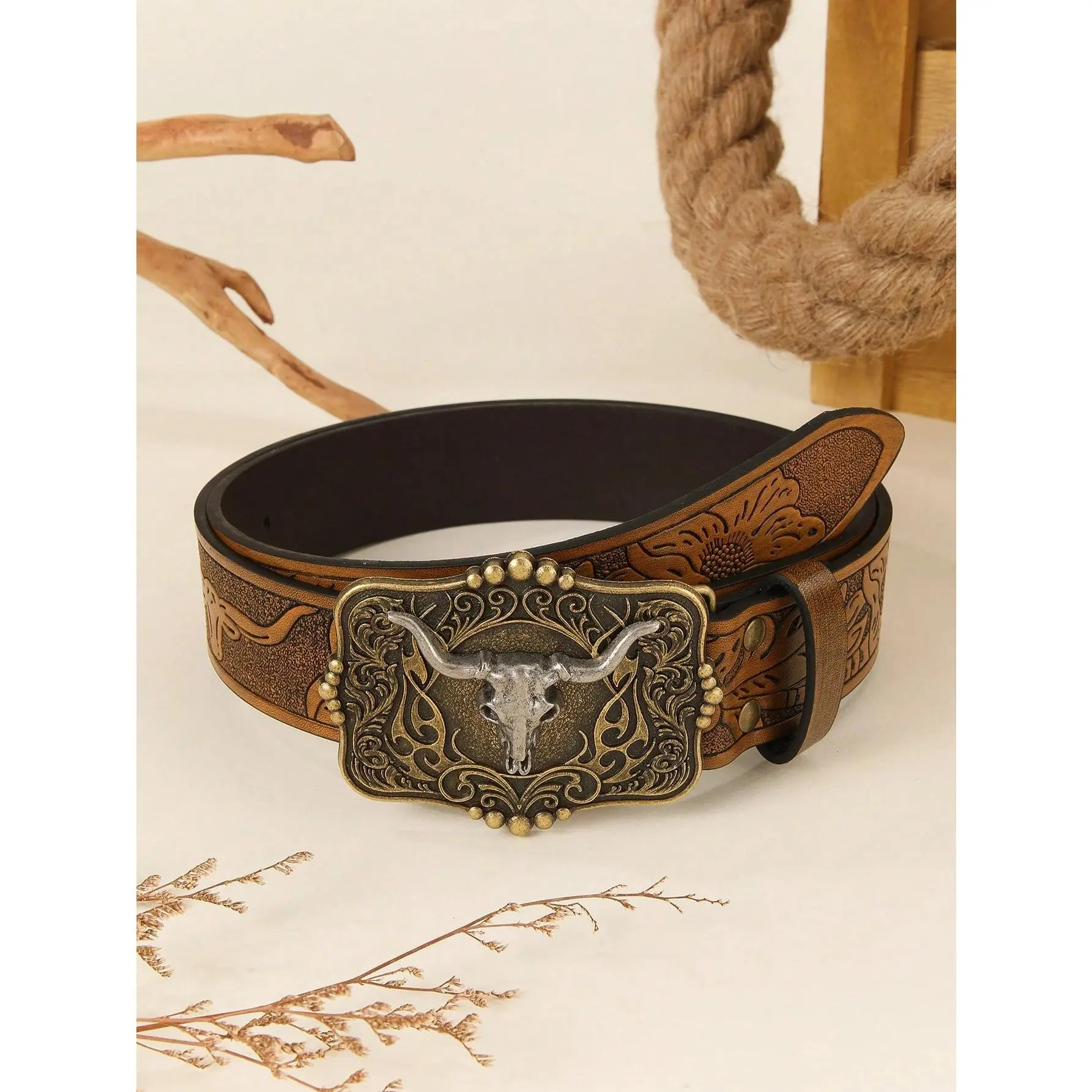 1 Piece Unisex Retro Western Cowboy Animal Buckle Embossed PU Leather Belt Fashion Versatile Suitable Jeans and Dresses Year-Round Wear