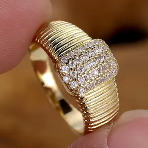 Elegant Brushed Gold Square Zircon Ring - Unisex High-Quality Design for Engagement Promise Bridal Eternity Perfect Anniversary Valentine's Day Mother's Day Gift