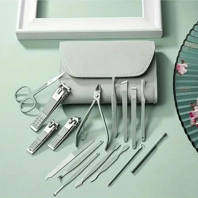 16 PCS Nail Clipper Set,Professional Manicure Set,Grooming Kit, Stainless Steel Nail Tools,Portable Clippers for Men and Women(Green)