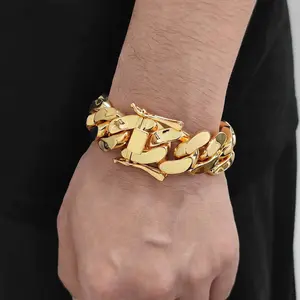 New 2025 Hip Hop bracelet men's super cool 22mm buckle smooth Cuban chain men's bracelet gift