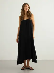 Aura Low Back Maxi Dress - Black