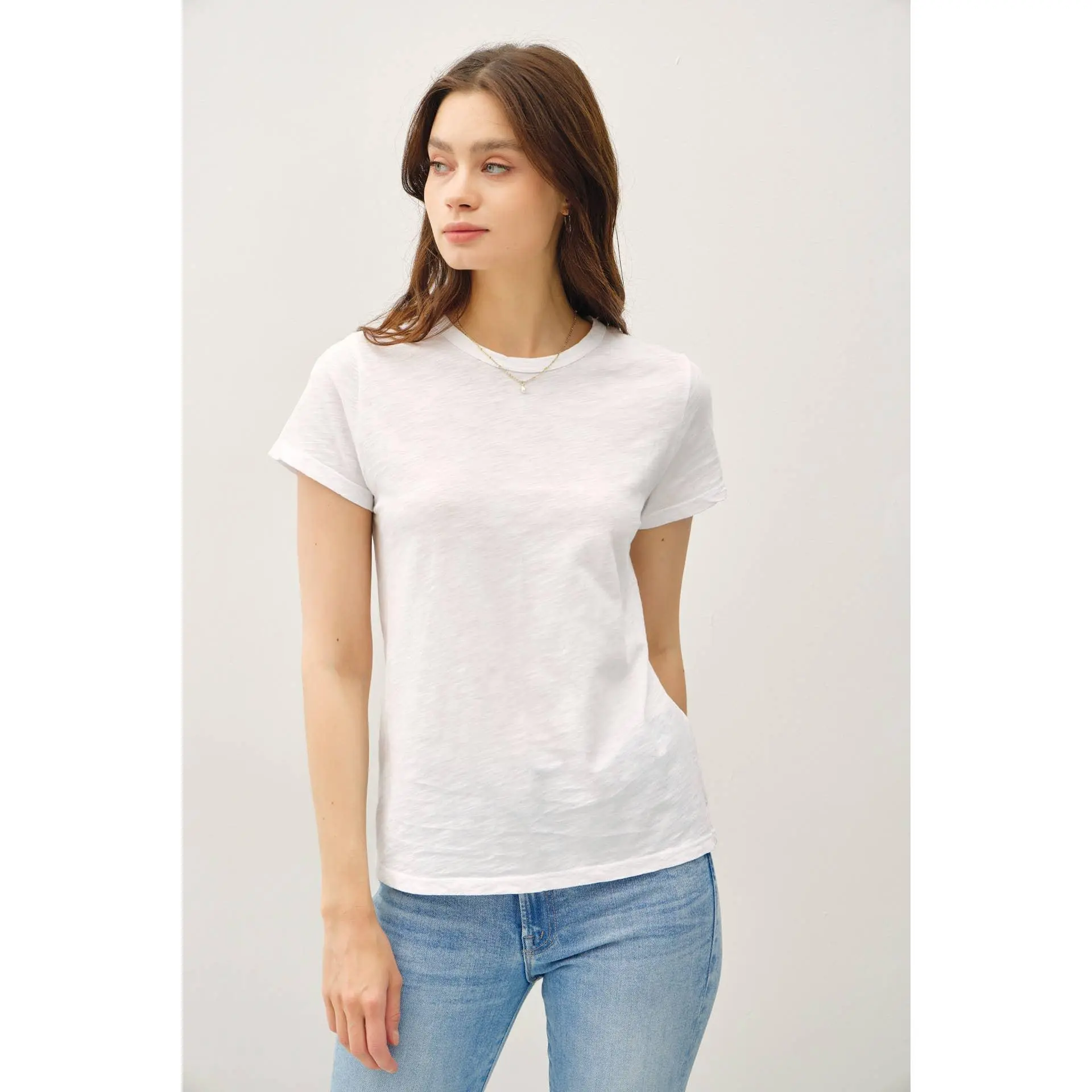 Basic Essential White Tee