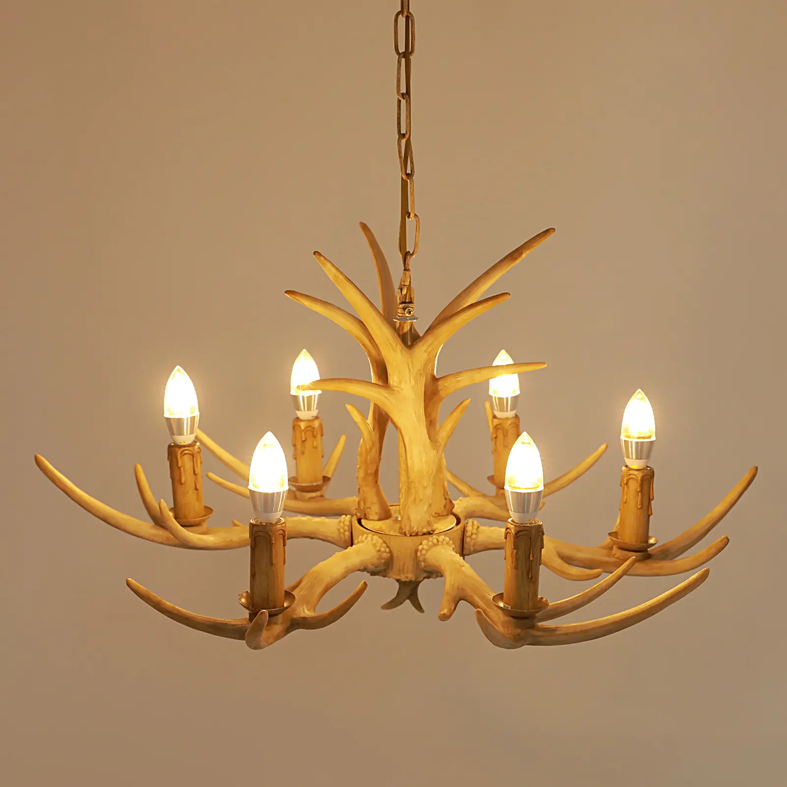 CNCEST Forest-Style Rustic Antler Chandelier, 6-Light Resin Indoor Ceiling Fixture with Adjustable Chain & Foam Protection, Ideal for Friends, Housewarming Gifts, Living Room, Clubs (No Bulbs, Bright Illumination, Indoor Use)