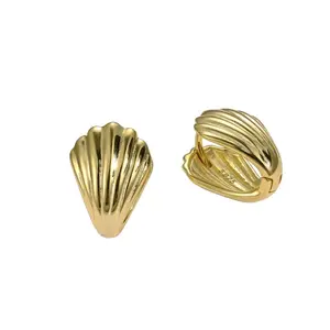 Ocean Shell U Shape Clip On Earrings
