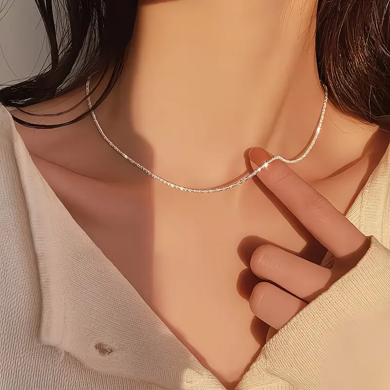 Women's Elegant 925 Silver Plated Necklace - Elegant Chain, Sparkling Design, Ideal for Weddings, Casual Wear, Decorative Necklace, Silver Necklaces