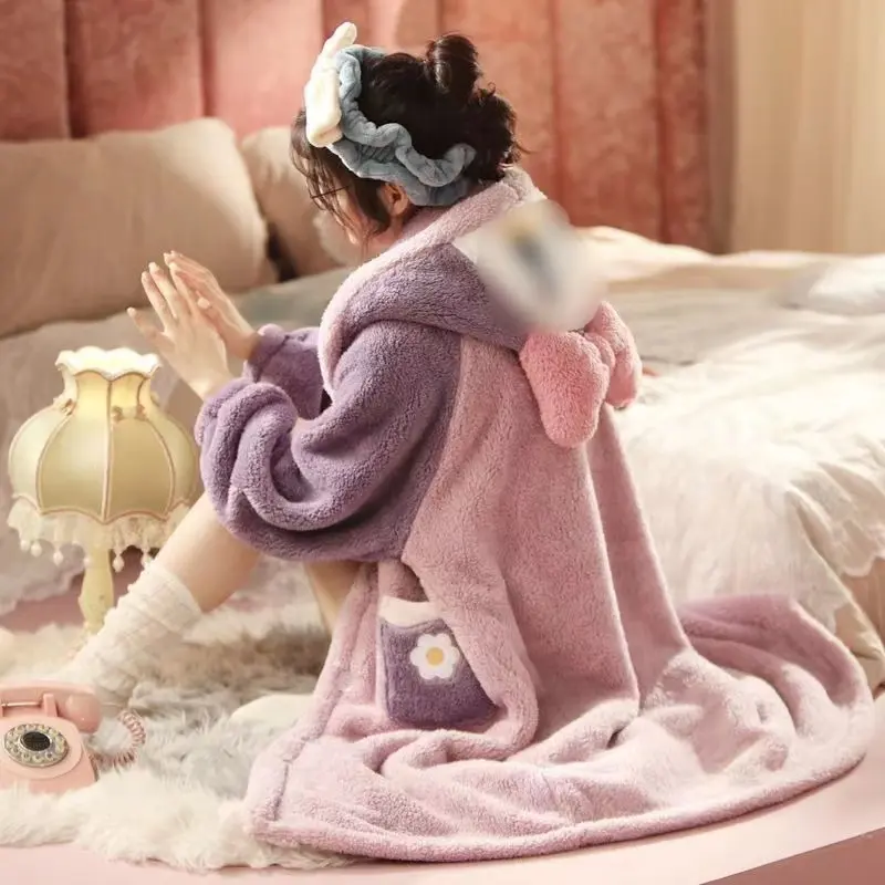 Purple duck nightgown thickened