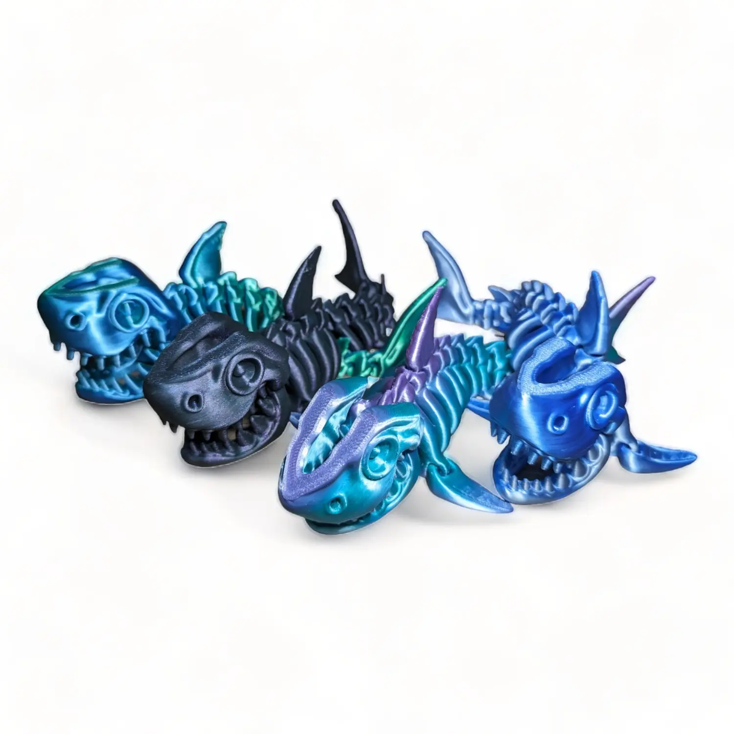 Flexi 3D Printed Shark! - Moves and articulates - Mouth opens! - Hours of fun! - Figurine Decor Gift Lightweight