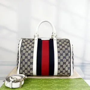 Pre-owned GUCCI Leather Shoulder Bags 12.60'' R1509 Shoulder Bag C9205154053 0320 T2 Ella