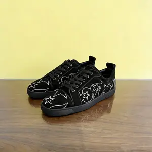Casual, versatile, stylish, low-top, retro trend, men's five-point star pattern flat shoes