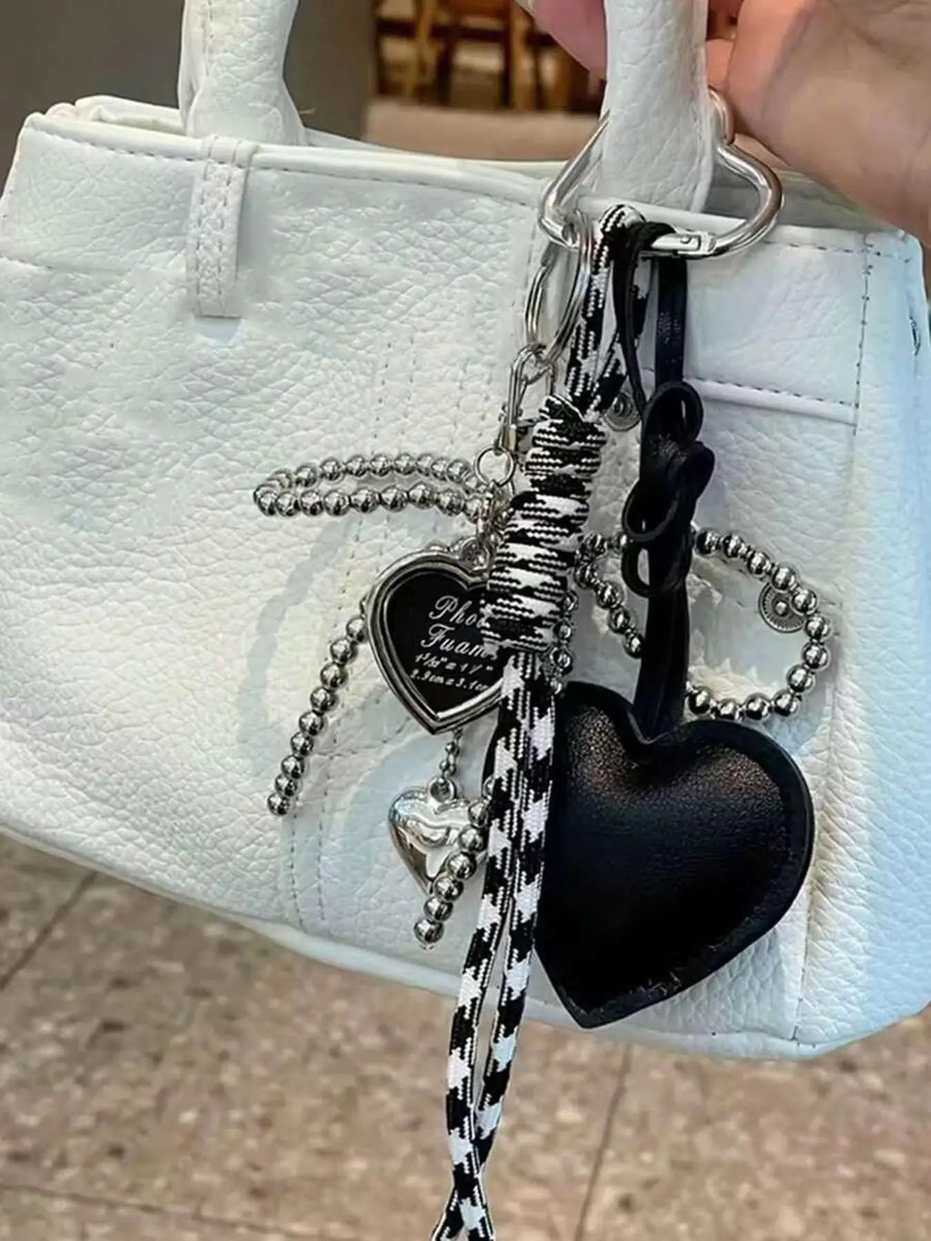A personalized, exquisite love pendant decoration with a bow, designed with a woven hanging rope, can be used as a bag hanging accessory, keychain, Bag Charms, Purse Accessories, suitable for shopping, commuting, and gatherings