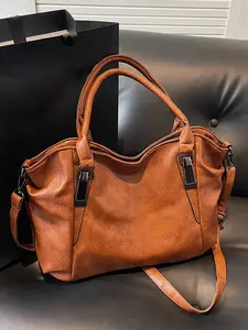 Simple fashionable solid color casual shoulder messenger bag, niche personality versatile shape adjustable shoulder strap messenger bag, retro practical versatile shoulder bag, suitable for daily travel, shopping, etc.
