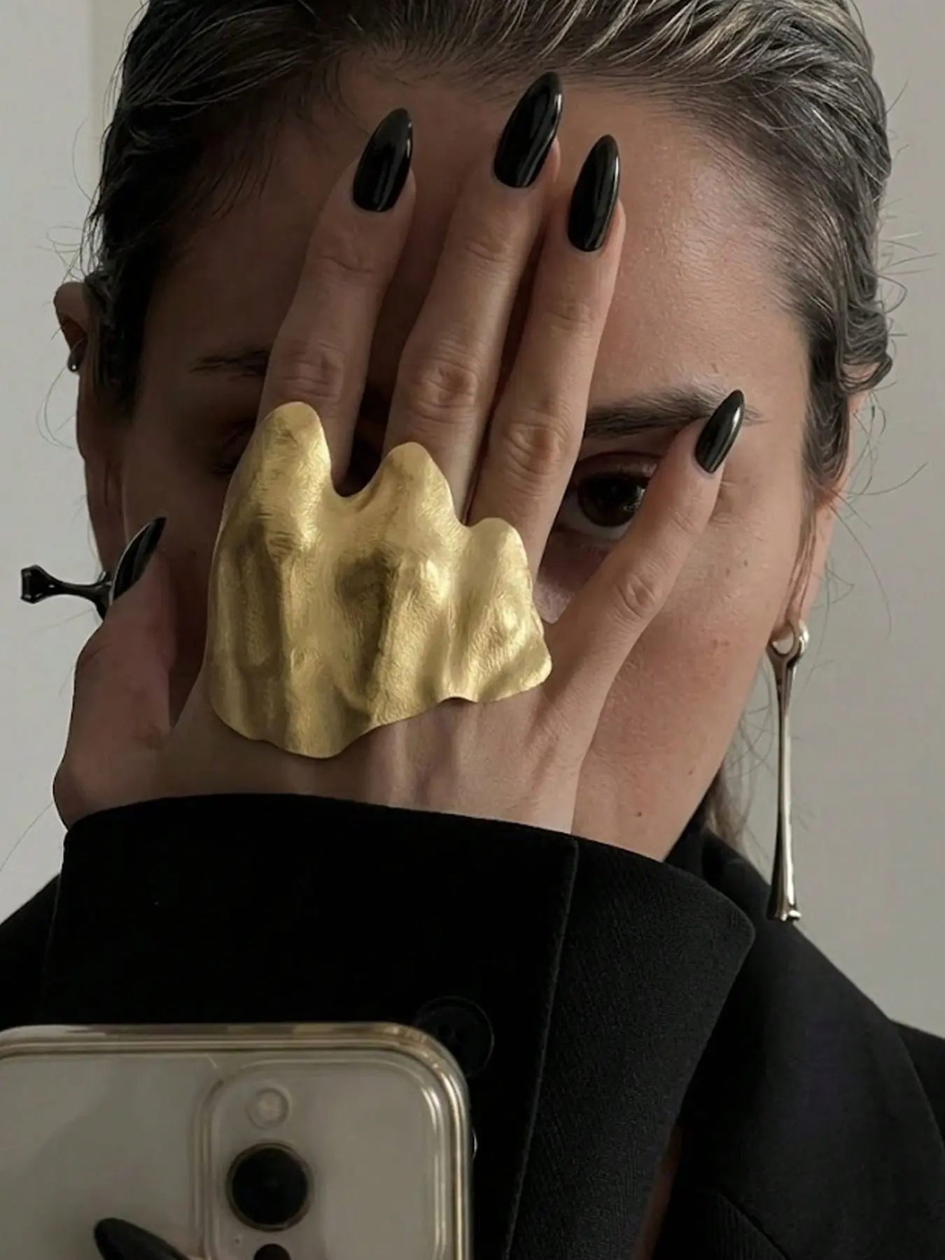 Vintage Irregular Shape Melted Metal Statement Chunky Ring For Women, Asymmetrical Rings, Cocktail Ring, Matte Gold Finish Abstract Design Sculptural Knuckle Ring, Oversized Finger Ring, Jewelry for Party, Trendy Gift for Her