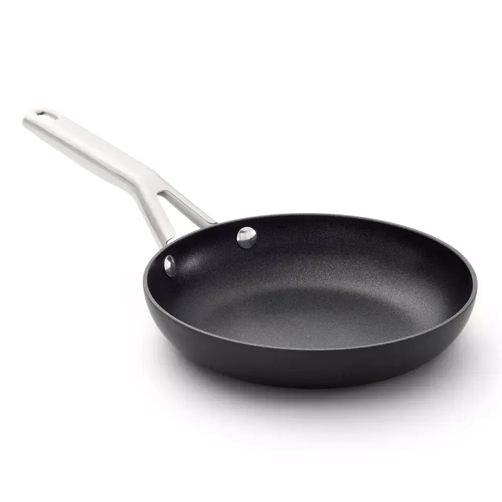 Calphalon Hard Anodized Nonstick 8-Inch Fry Pan Calphalon Hard Anodized Nonstick 8-Inch Fry Pan