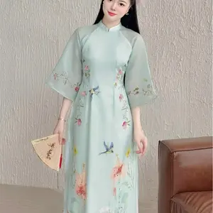 Áo Dài Uyển Thanh - Vietnamese traditional dress