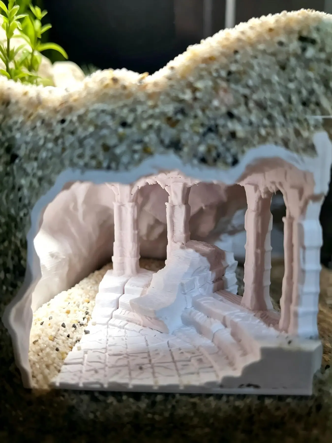 Underwater Temple Aquarium Decorative Accessory, Small Fish Cave for Freshwater & Saltwater Tanks, Enhances Aesthetics & Reduces Sand Pressure