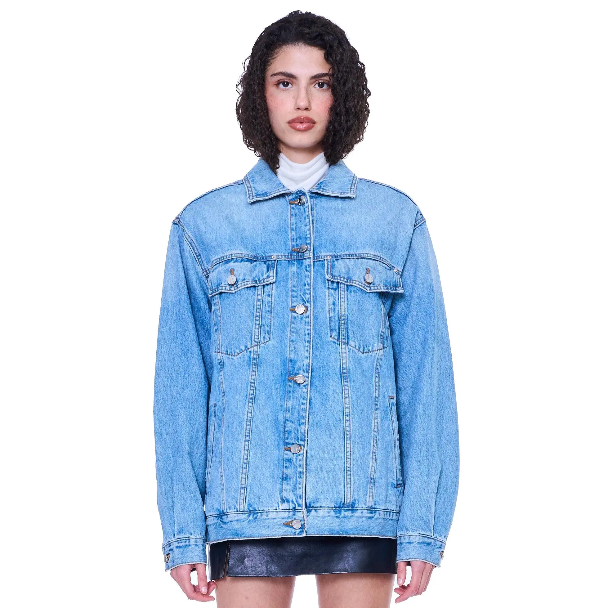 VIAVIA The Relaxed Trucker Jacket in Milan