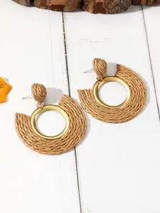 Handwoven Natural Raffia & Gold-Tone Metal Drop Earrings, Boho Summer Statement Earrings for Women, Lightweight Design, Perfect for Beach Vacations, Festivals, Parties & Daily Wear, Trendy Vacation Jewelry