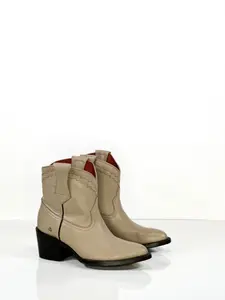 Cherokee Champagne Boots