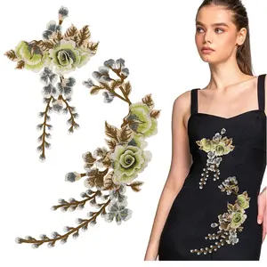 2pcs Embroidered Leaf Rose Fabric Patches and Iron-On Sewing DIY Clothing Decoration Floral Appliques for Dress Jeans Backpacks