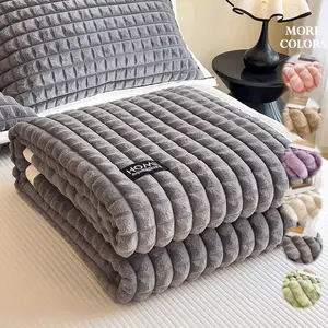 Comfort Ultra-Soft Thick Solid Color Microfiber Fleece Blanket, Soft Fluffy Blanket, Classic Checkered Design for Warmth, Comfort, Long-Lasting Durability, Perfect for Bedroom, Living Room, Travel, Gifts, Throw Blanket, Available in 4 Sizes