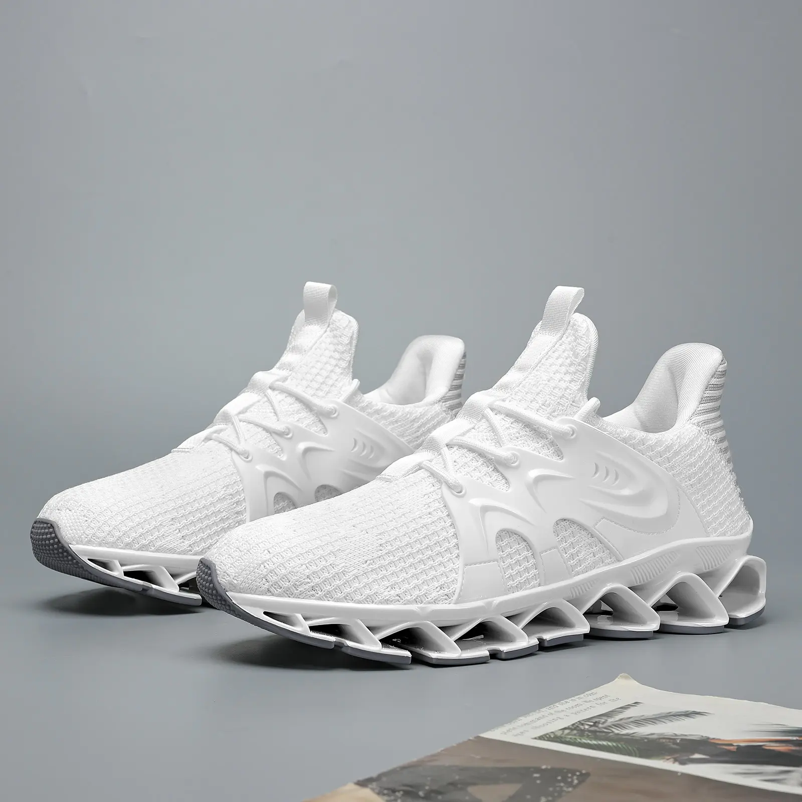 Men's Blade Running Shoes Breathable Mesh Sports Sneakers Shock Absorbing Spring Blade Sole Lightweight Non-Slip Athletic Walking Shoes for Jogging Gym Workout