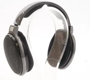 Sennheiser HD 650 Open Back Audiophile Headphones with Detachable Cable (Used)