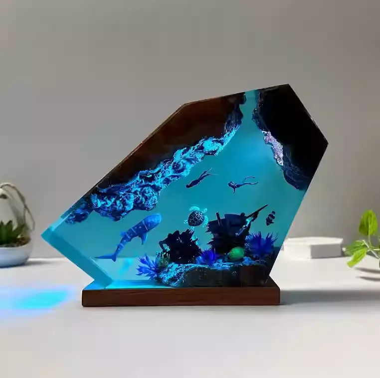 Handmade Epoxy Art Ocean Lamp - LED Lights Bedroom Night Light with Diver Scene, Detachable LEDs, USB Easy Power, Eco-Friendly, Valentine's Day Gift, Christmas Gift, Soft Illumination, Aesthetic Home Decor, Aesthetic Home Decoration