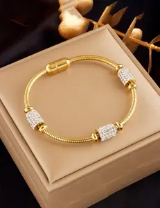 1pc Stainless Steel Rhinestone Studded Oval Magnetic Easy-Wear Minimalist Bracelet, Suitable For Everyday Wear