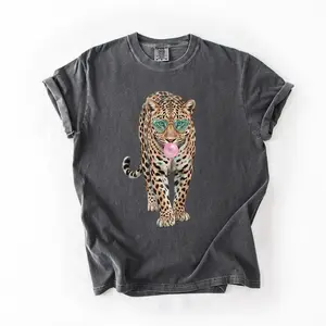 Comfort Colors® Leopard  Shirt Leopard Bubblegum Sunglasses T-Shirt Cute Animal Print Tee