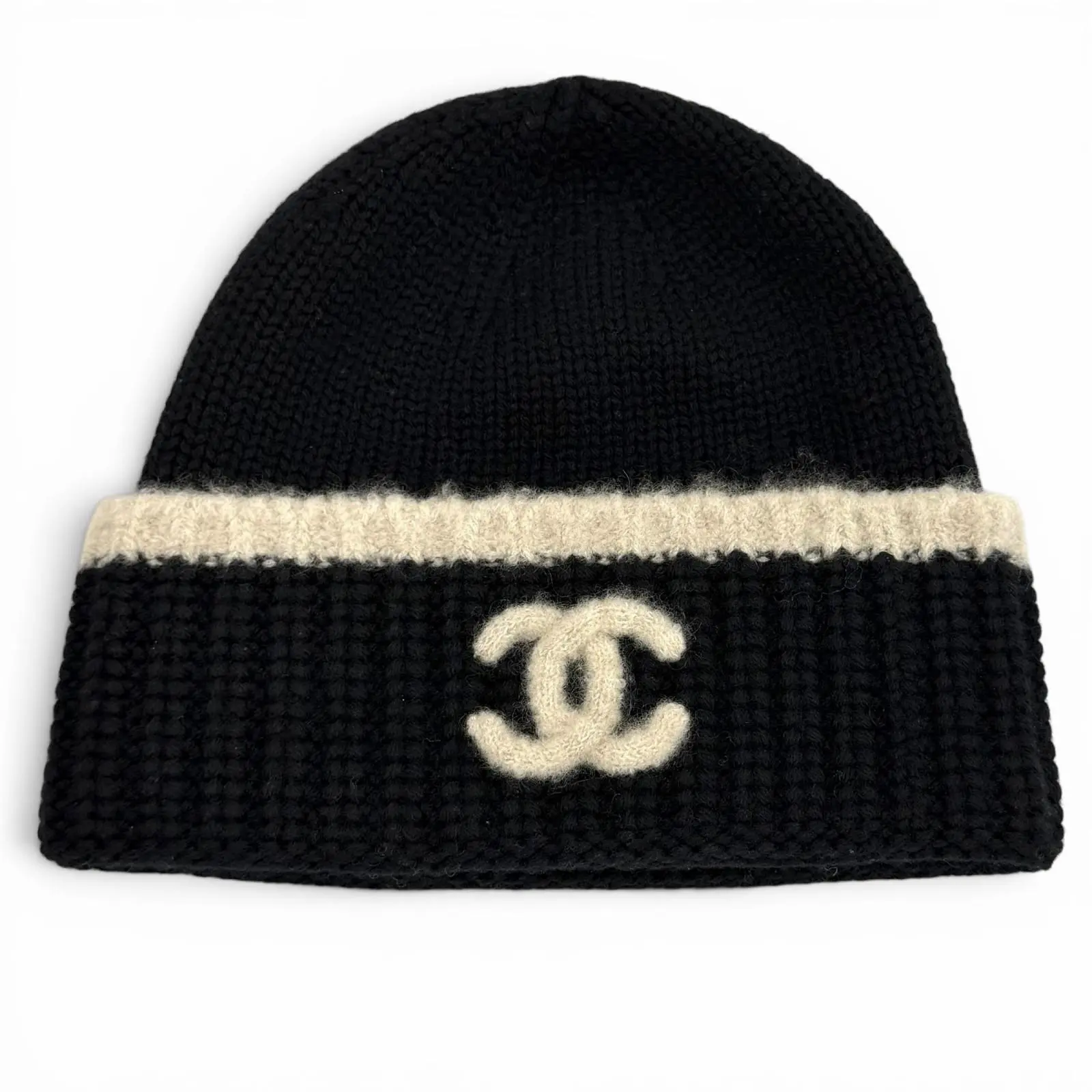 Pre-owned CHANEL Wool Small Leather Goods Blend Knit Cap