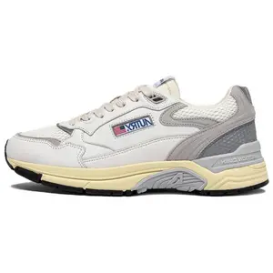 AUTRY Hyperway Suede Low-Top Casual Sneakers for Men in Gray-White Trending Shoes, House White Official Shoes to Get / Maison Mihara