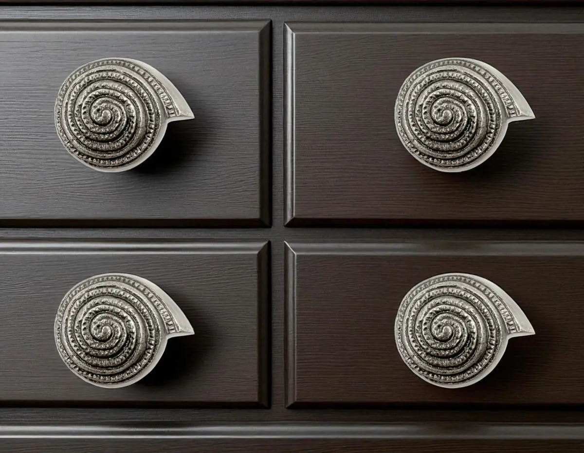 360 Stand Silver Seashell Cast Aluminum Drawer Pull Knobs - Set of 6, Textured Look, Includes Screws