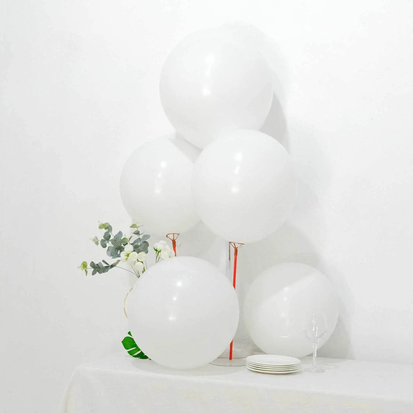 10-Pack 18-Inch Round Matte Pastel White Latex Blow Up Balloons, Helium-Air Compatible for Birthday Party Decorations, Festive Hanging Decor