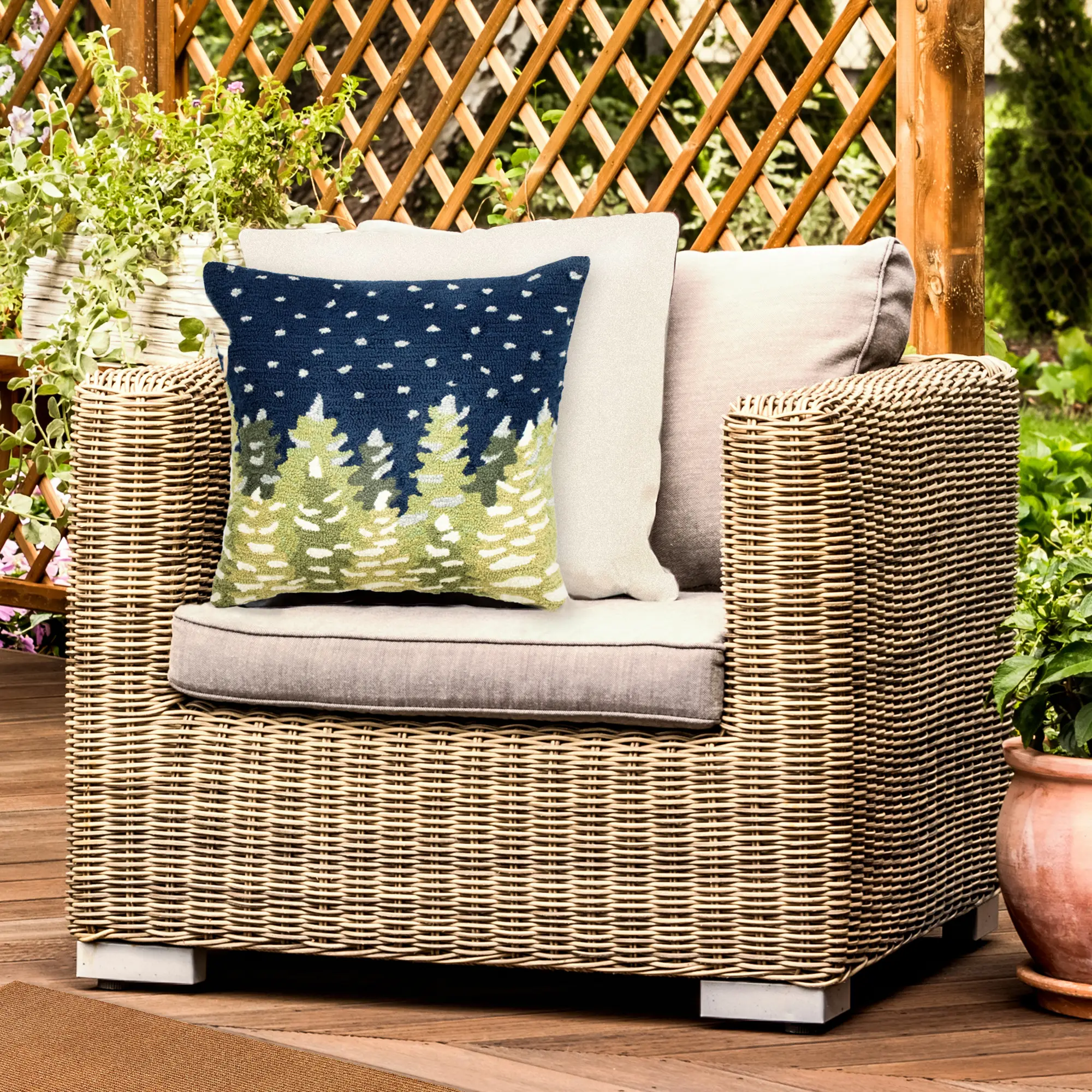 Lush Decor FRONTPORCH Handmade Indoor/Outdoor Pillow - Traditional Graphic Botanical Accent, Polyester Blend Holiday Cushion for Outdoor Chairs, Nature & Midnight Themed Cover (Let It Snow), Cushions For Outdoor Chairs, Outdoor Cushion Covers