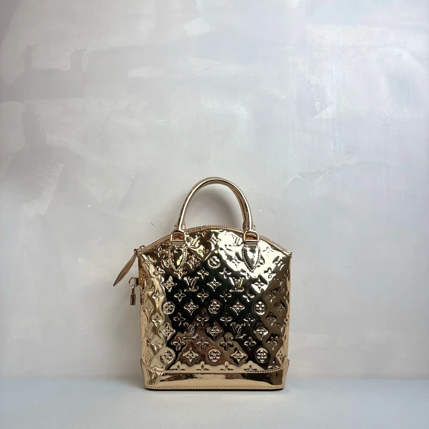 Pre-owned Louis Vuitton Monogram Miroir Lockit PM